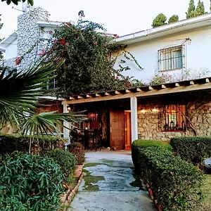 Pensión Boutique Geranios Del Pinar, Torremolinos